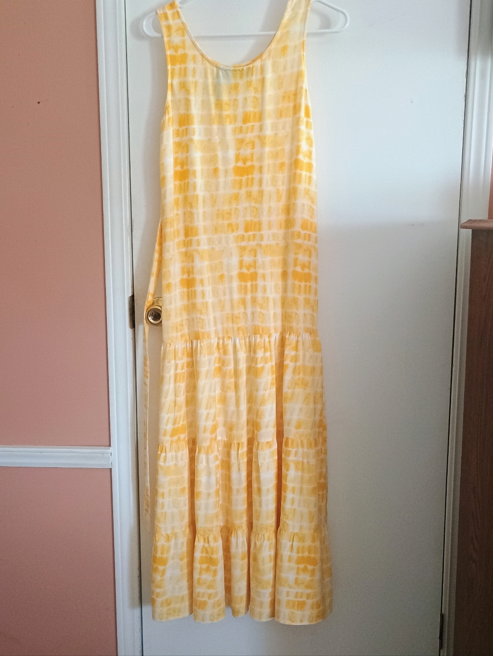 Long Yellow Sleeveless Maxi Dress